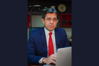 Márcio Coutinho comenta os limites constitucionais e as sanções previstas para o abuso de meios de comunicação nas campanhas.