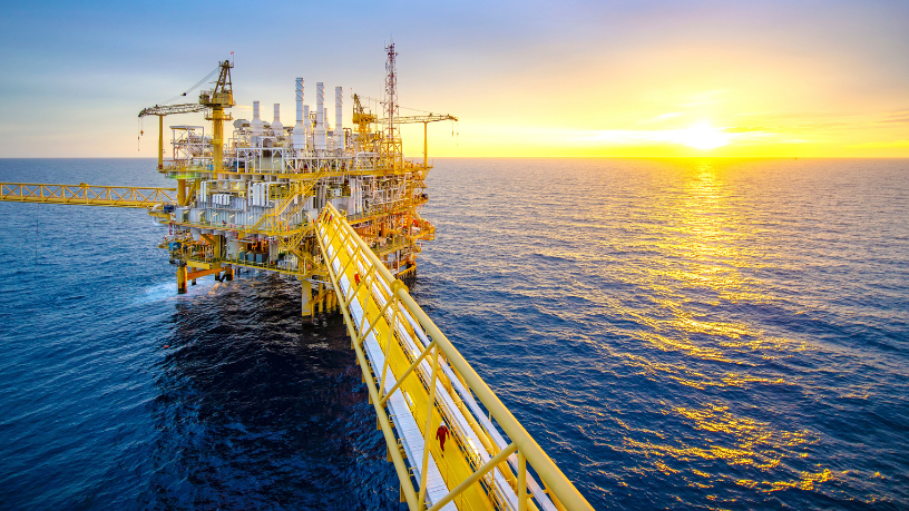 Pessimismo da indústria brasileira cresce com cenário externo adverso e alta do petróleo