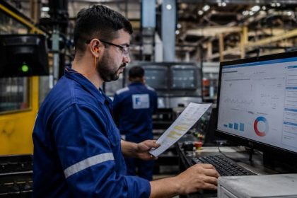 Confiança da Indústria recua e acende alerta sobre o futuro da economia brasileira em 2026